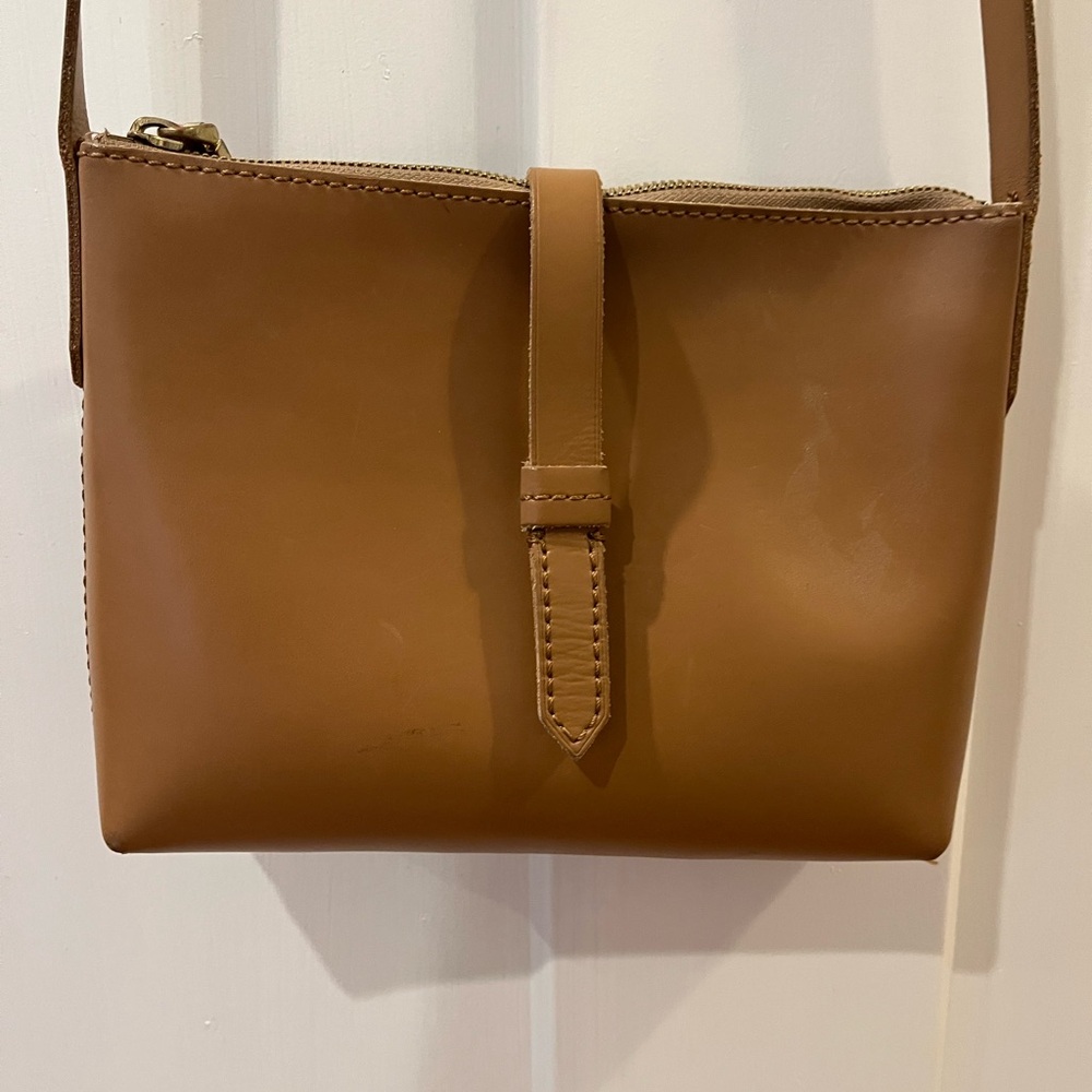 Chic Brown Crossbody Bag